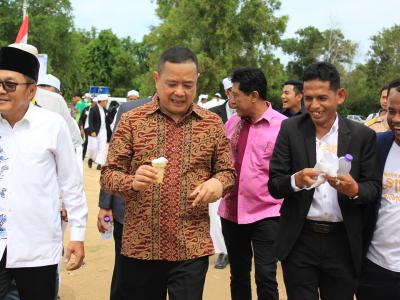 นายกเข้ากิจกรรมปอเนาะบาบอซู