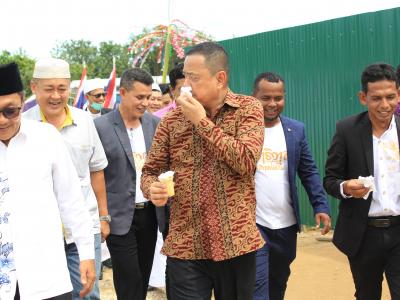 นายกเข้ากิจกรรมปอเนาะบาบอซู