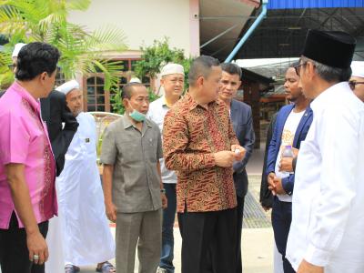 นายกเข้ากิจกรรมปอเนาะบาบอซู