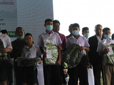 นายกเข้ากิจกรรมปอเนาะบาบอซู