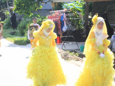 นายกเป็นประธานพิธีเปิดกีฬาสีภายในของโรงเรียนบ้านลุโบะดาโต๊ะ