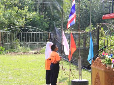 นายกเป็นประธานพิธีเปิดกีฬาสีภายในของโรงเรียนบ้านลุโบะดาโต๊ะ