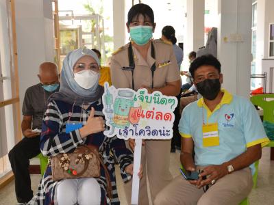 นายกฉีดวัดซีนเพื่อป้องกันโควิด19