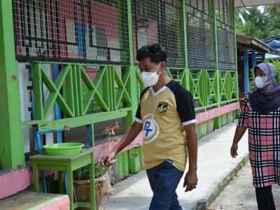 นายกลงพื้นที่ดูสถานที่จะทำศูนย์พักคอย( cI ) ประจำตำบลลุโบะบือซา