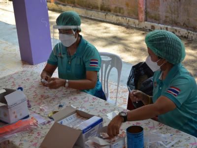 กิจกรรมฉีดวัคซีนเชิงรุกผู้สูงอายุ60ปีและกลุ่ม7โร คณโรงเรียนกาแร