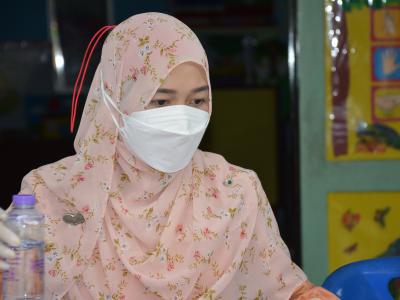 กิจกรรมฉีดวัคซีนเชิงรุกผู้สูงอายุ60ปีและกลุ่ม7โรค ณ ร.ร.ดาโต๊ะ
