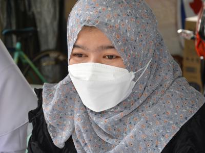 รับถุงยังชีพผู้ได้รับผลกระทบจากการแพร่ระบาดโรคโควิด 19