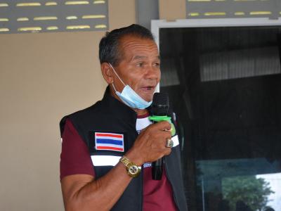 รับถุงยังชีพผู้ได้รับผลกระทบจากการแพร่ระบาดโรคโควิด 19