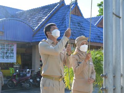 กิจกรรมเคารพธงชาติและร้องเพลงชาติ เนื่องในวันพระราชทานธงชาติไทย