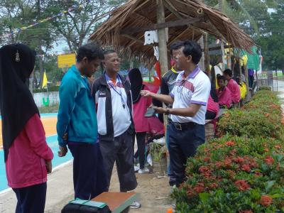 เปิดกีฬาสีโรงเรียนอดุลย์วิทยา