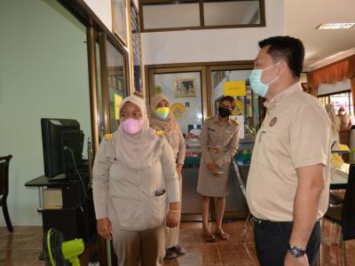 วันสมัครเลือกตั้งวันที่4