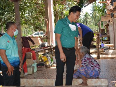 กิจกรรมทำความสะอาดบ้านถูกไฟใหม้บ้านกำปงปีแซ