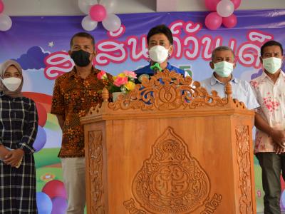 นายกเป็นประธานเปิดกิจกรรมสุขสัต์วันเด็กโรงเรียนบ้านลโบะดาโต๊ะ
