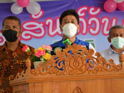 นายกเป็นประธานเปิดกิจกรรมสุขสัต์วันเด็กโรงเรียนบ้านลโบะดาโต๊ะ