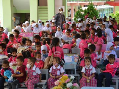 นายกเป็นประธานเปิดกิจกรรมสุขสัต์วันเด็กโรงเรียนบ้านลโบะดาโต๊ะ