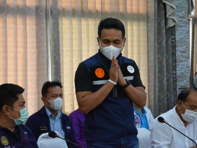 นายกต้อนรับ รมต.กระทรวงว่าการศึกษาธิการ ณ โรงเรียนฮาซานียะห์