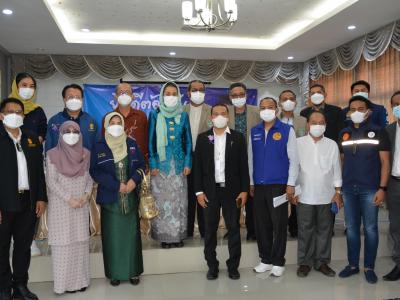 นายกต้อนรับ รมต.กระทรวงว่าการศึกษาธิการ ณ โรงเรียนฮาซานียะห์