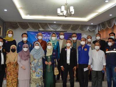นายกต้อนรับ รมต.กระทรวงว่าการศึกษาธิการ ณ โรงเรียนฮาซานียะห์