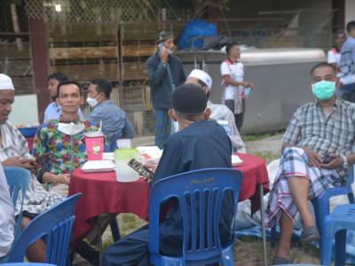 โครงการตำบลสานสัมพันธ์ร่วมละศิลอดในเขตตำบลลุโบะบือซาประจำปี2565