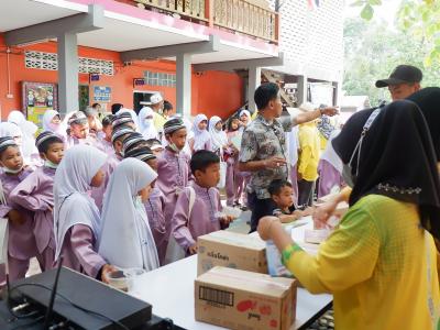 โครงการรณรงค์การใช้ถุงผ้าแทนถุงพลาสติก
