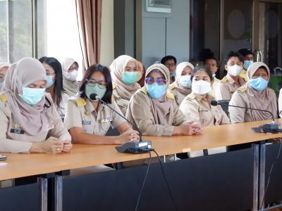 ต้อนรับนักวิชาการศึกษา