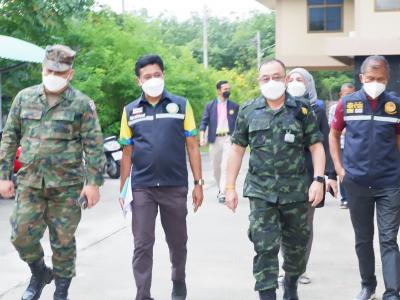นายกพร้อมคณะผู้บริหารต้อนรับรอง ผอ.ศปป.4 กอ.มรน.และคณะ