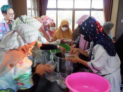 โครงการส่งเสริมและสนับสนุนการฝึกอาชีพประจำปี 2565