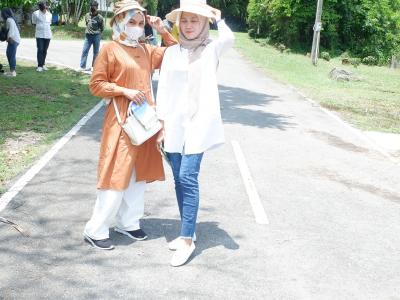 โครงการฝึกอบรมและศึกษาดูงานอาสาสมัครท้องถิ่นรักโลก