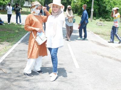 โครงการฝึกอบรมและศึกษาดูงานอาสาสมัครท้องถิ่นรักโลก