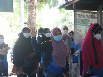 โครงการฝึกอบรมและศึกษาดูงานอาสาสมัครท้องถิ่นรักโลก