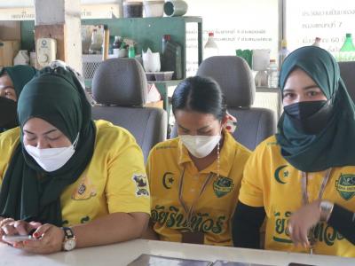 โครงการฝึกอบรมและศึกษาดูงานอาสาสมัครท้องถิ่นรักโลก