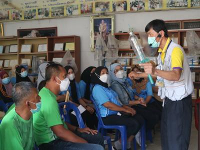 โครงการฝึกอบรมและศึกษาดูงานอาสาสมัครท้องถิ่นรักโลก