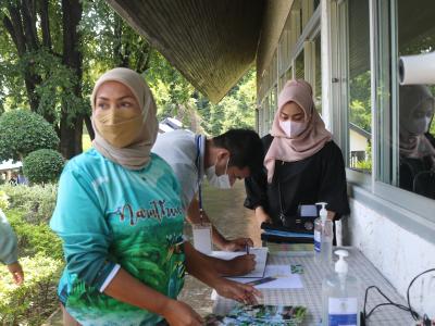 โครงการฝึกอบรมและศึกษาดูงานอาสาสมัครท้องถิ่นรักโลก