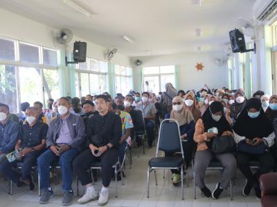 โครงการฝึกอบรมและศึกษาดูงานอาสาสมัครท้องถิ่นรักโลก