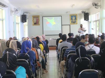 โครงการฝึกอบรมและศึกษาดูงานอาสาสมัครท้องถิ่นรักโลก