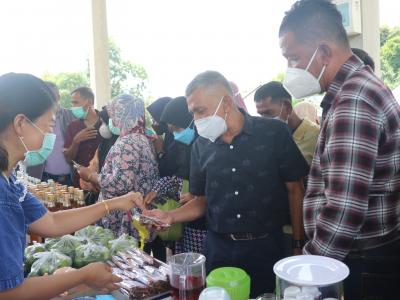 โครงการฝึกอบรมและศึกษาดูงานอาสาสมัครท้องถิ่นรักโลก