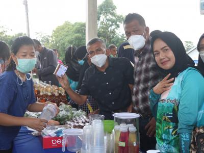 โครงการฝึกอบรมและศึกษาดูงานอาสาสมัครท้องถิ่นรักโลก