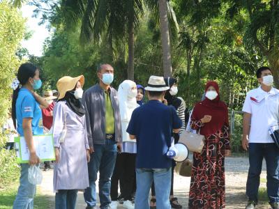 โครงการฝึกอบรมและศึกษาดูงานอาสาสมัครท้องถิ่นรักโลก