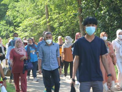 โครงการฝึกอบรมและศึกษาดูงานอาสาสมัครท้องถิ่นรักโลก