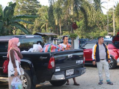 โครงการฝึกอบรมและศึกษาดูงานอาสาสมัครท้องถิ่นรักโลก
