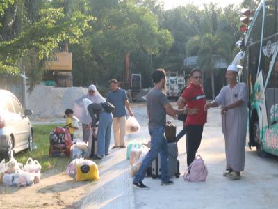 โครงการฝึกอบรมและศึกษาดูงานอาสาสมัครท้องถิ่นรักโลก