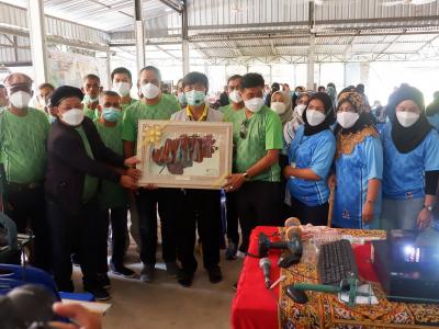 โครงการฝึกอบรมและศึกษาดูงานอาสาสมัครท้องถิ่นรักโลก