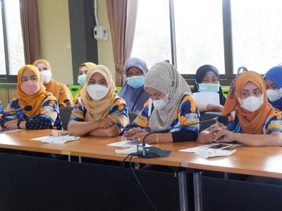 โครงการป้องกันและดูแลสุขภาพจากฝุ่นละอองขนาดไม่เกิน 2.5 ไมคอน