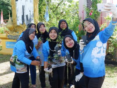 โครงการท้องถิ่นปูกป่าเฉลิมพระเกียรติสมเด็จพระนางเจ้าสิริกิติ์