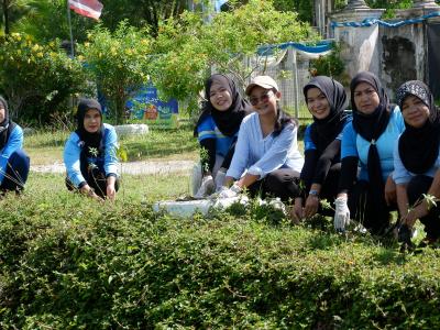 โครงการท้องถิ่นปูกป่าเฉลิมพระเกียรติสมเด็จพระนางเจ้าสิริกิติ์