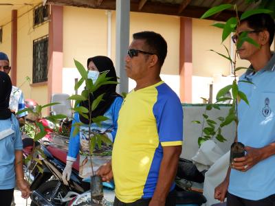 โครงการท้องถิ่นปูกป่าเฉลิมพระเกียรติสมเด็จพระนางเจ้าสิริกิติ์