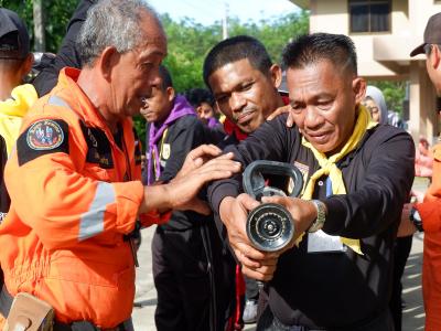 โครงการฝึกอบรมอาสาสมัครป้องกันภัยฝ่ายพลเรือน