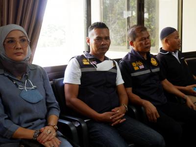 โครงการฝึกอบรมอาสาสมัครป้องกันภัยฝ่ายพลเรือน