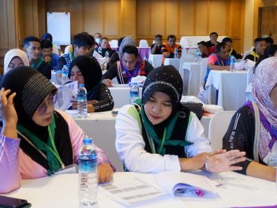 โครงการฝึกอบรมอาสาสมัครป้องกันภัยฝ่ายพลเรือน