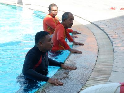 โครงการฝึกอบรมอาสาสมัครป้องกันภัยฝ่ายพลเรือน